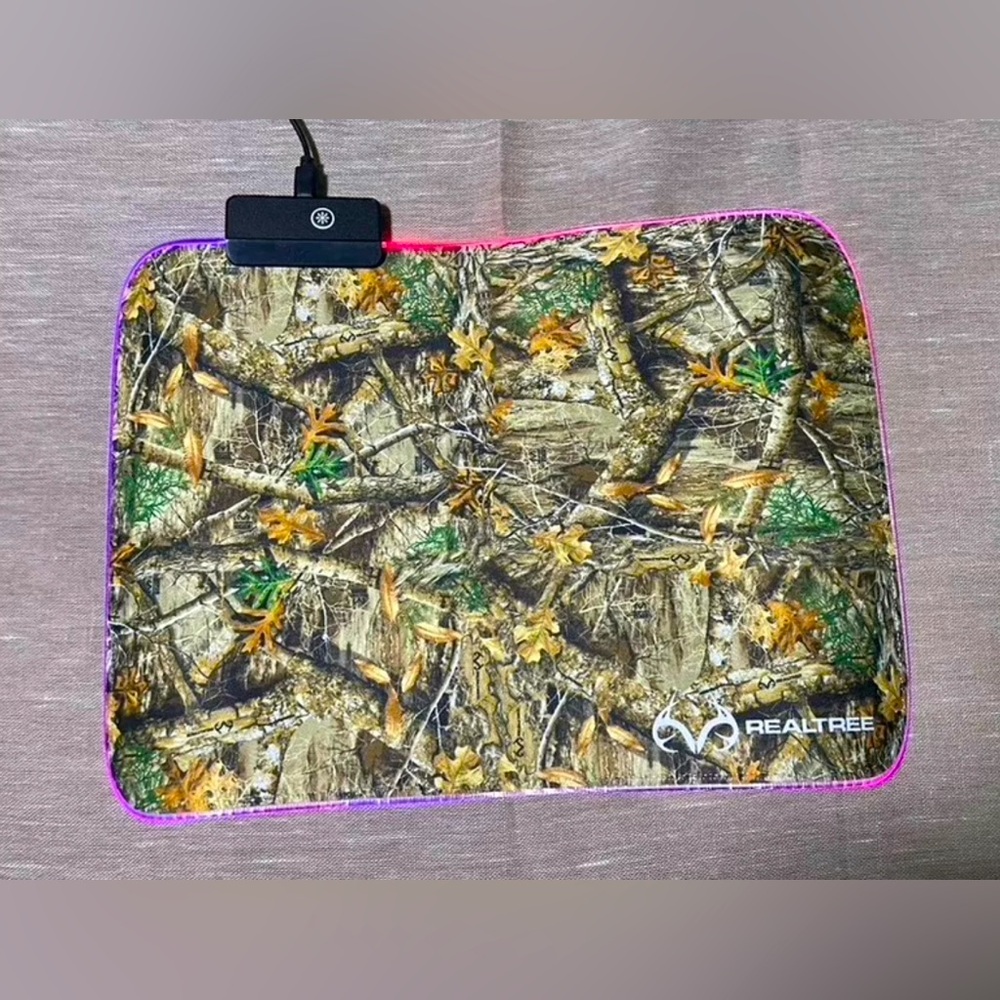 REALTREE Frontier LED Mousepad with a Camo Design NIP - Picture 4 of 5